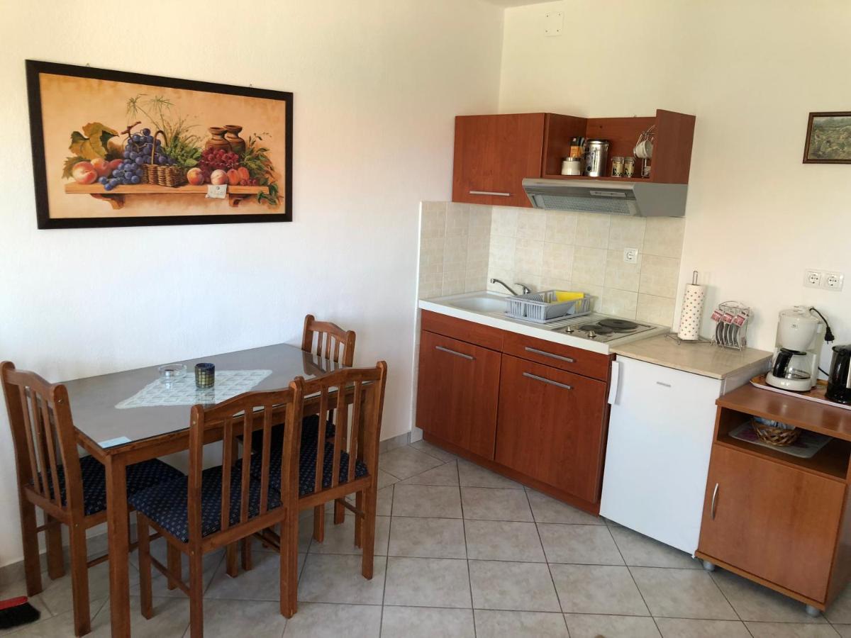 Apartmani Area Doma Trogir Kültér fotó