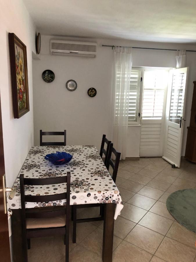 Apartmani Area Doma Trogir Kültér fotó