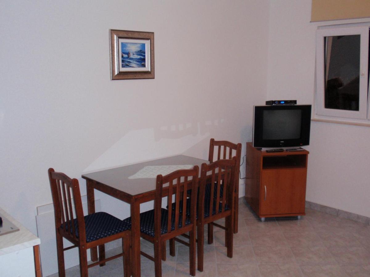 Apartmani Area Doma Trogir Kültér fotó