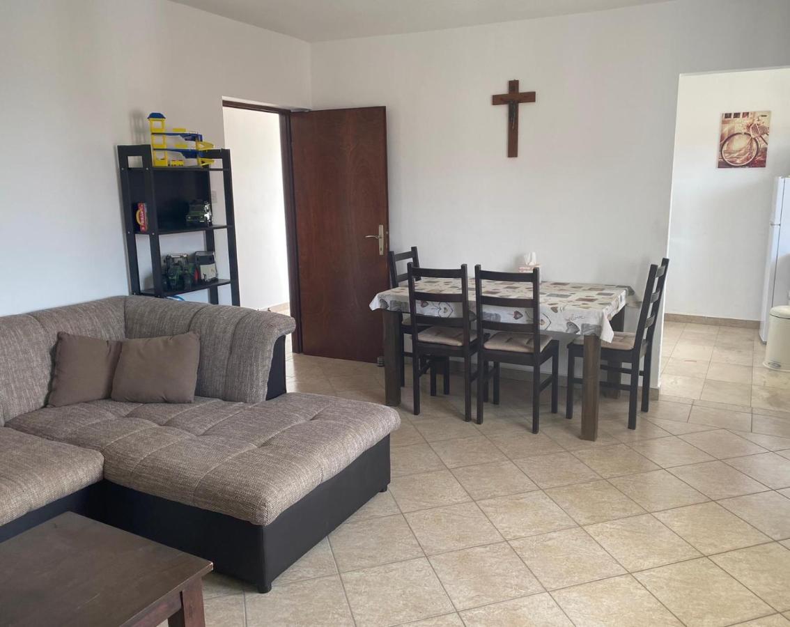 Apartmani Area Doma Trogir Kültér fotó